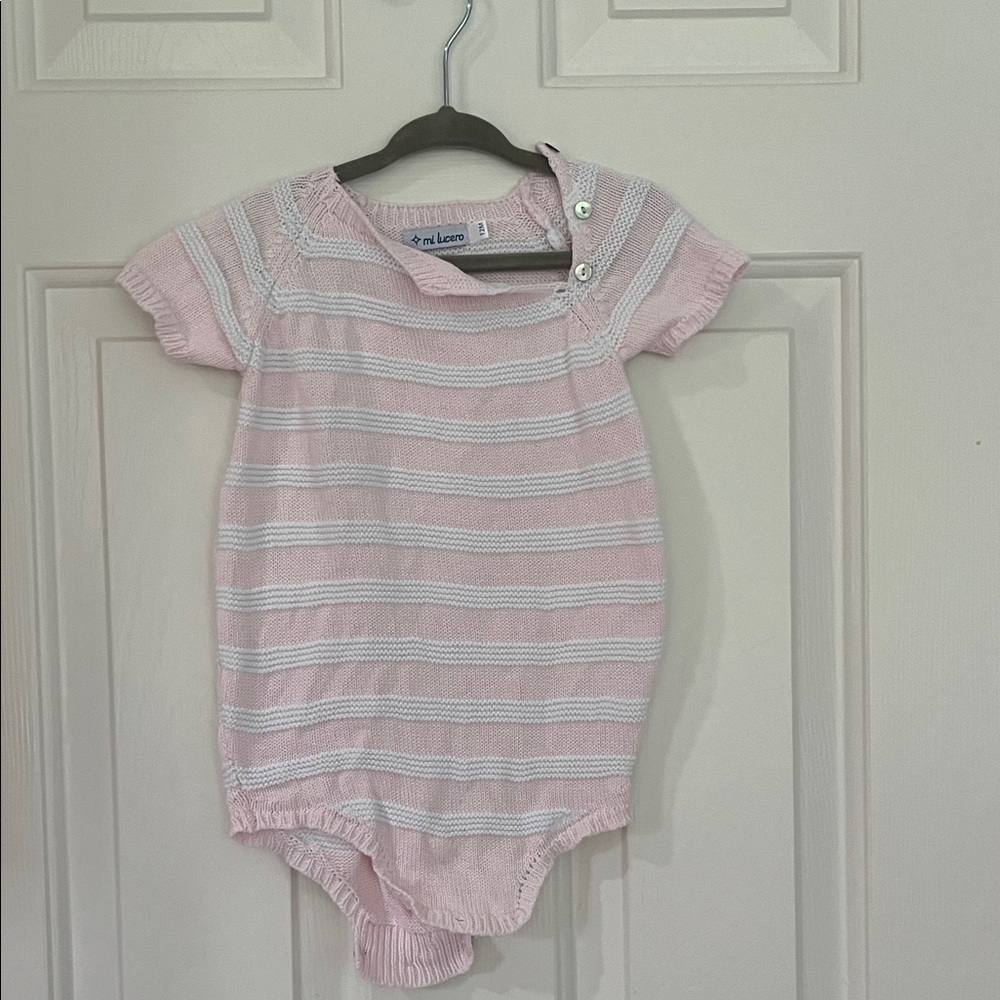 EUC mi Lucero Sweater romper